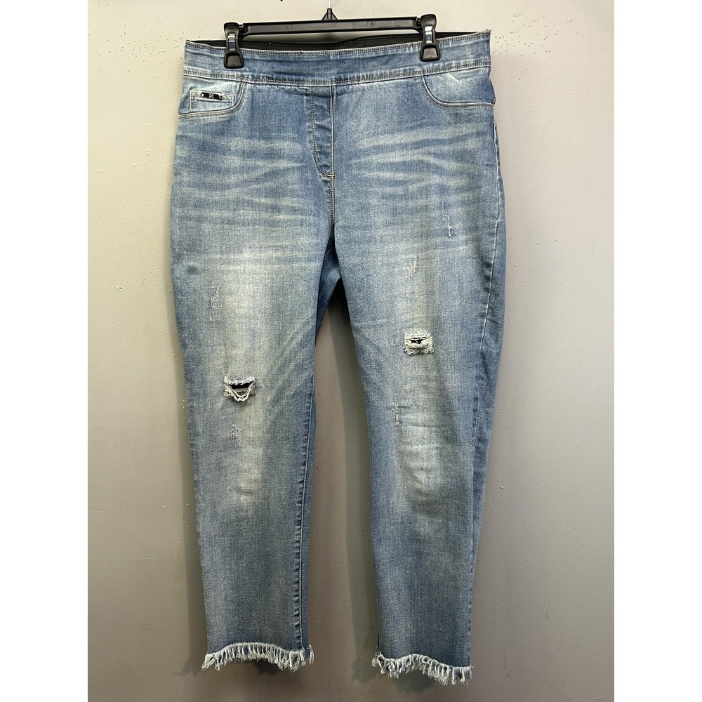 Coco + Carmen Jeans Women L Blue Pull On Distressed Frayed Hem Cropped Stretch